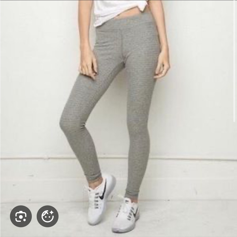 Brandy Melville gray knit legging